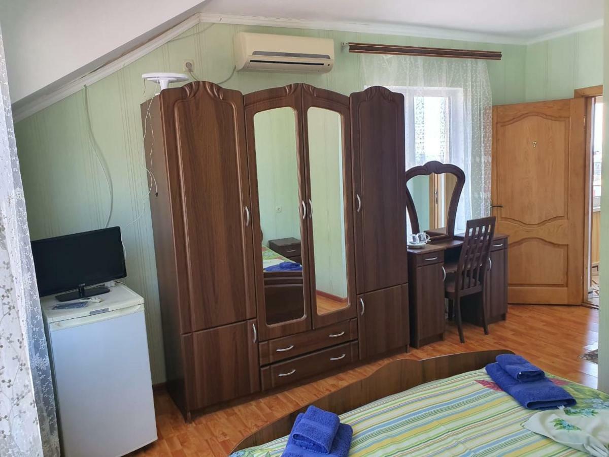 Ахра Hotel Gagra Exterior foto